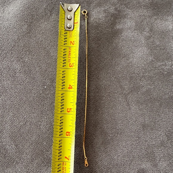 Vintage Gold tone bracelet stamped Korea - Picture 4 of 6